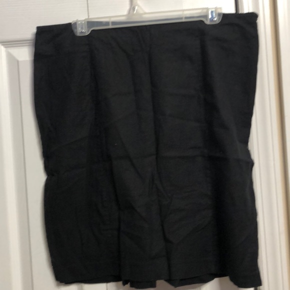 Skirt - Picture 2 of 2